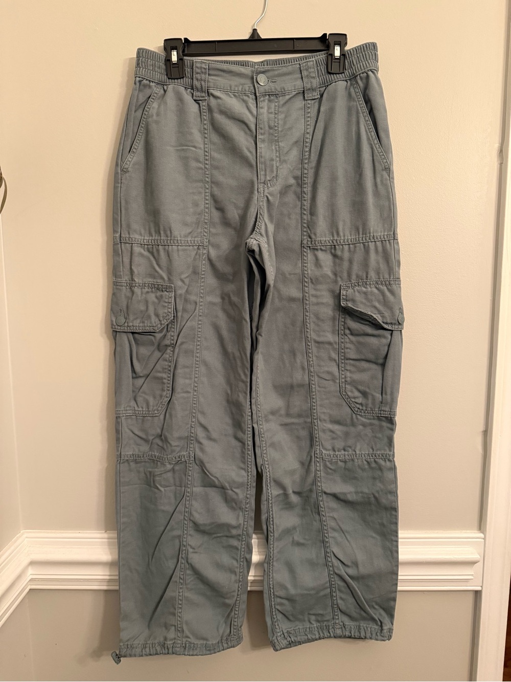 Aeropostale Utility Cargo, medium, like new